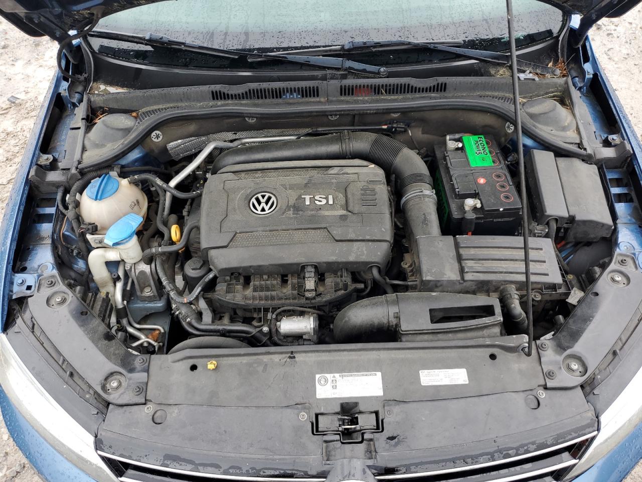 Volkswagen Jetta se 2015 фото - 11 Volkswagen Jetta se 2015