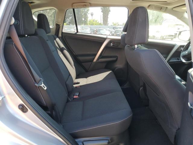 2018 TOYOTA RAV4 HV LE JTMRJREVXJD252457
