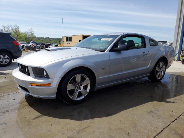 FORD MUSTANG GT