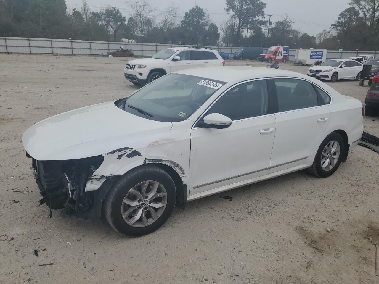 VOLKSWAGEN PASSAT S