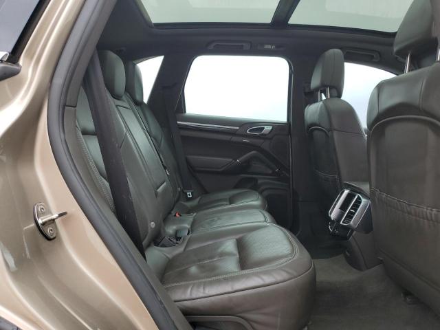 2017 PORSCHE CAYENNE - WP1AA2A20HKA82890