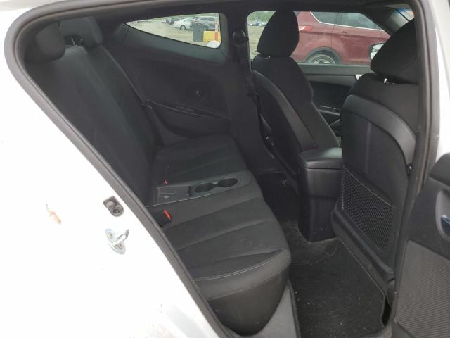 2017 HYUNDAI VELOSTER KMHTC6AD8HU324211