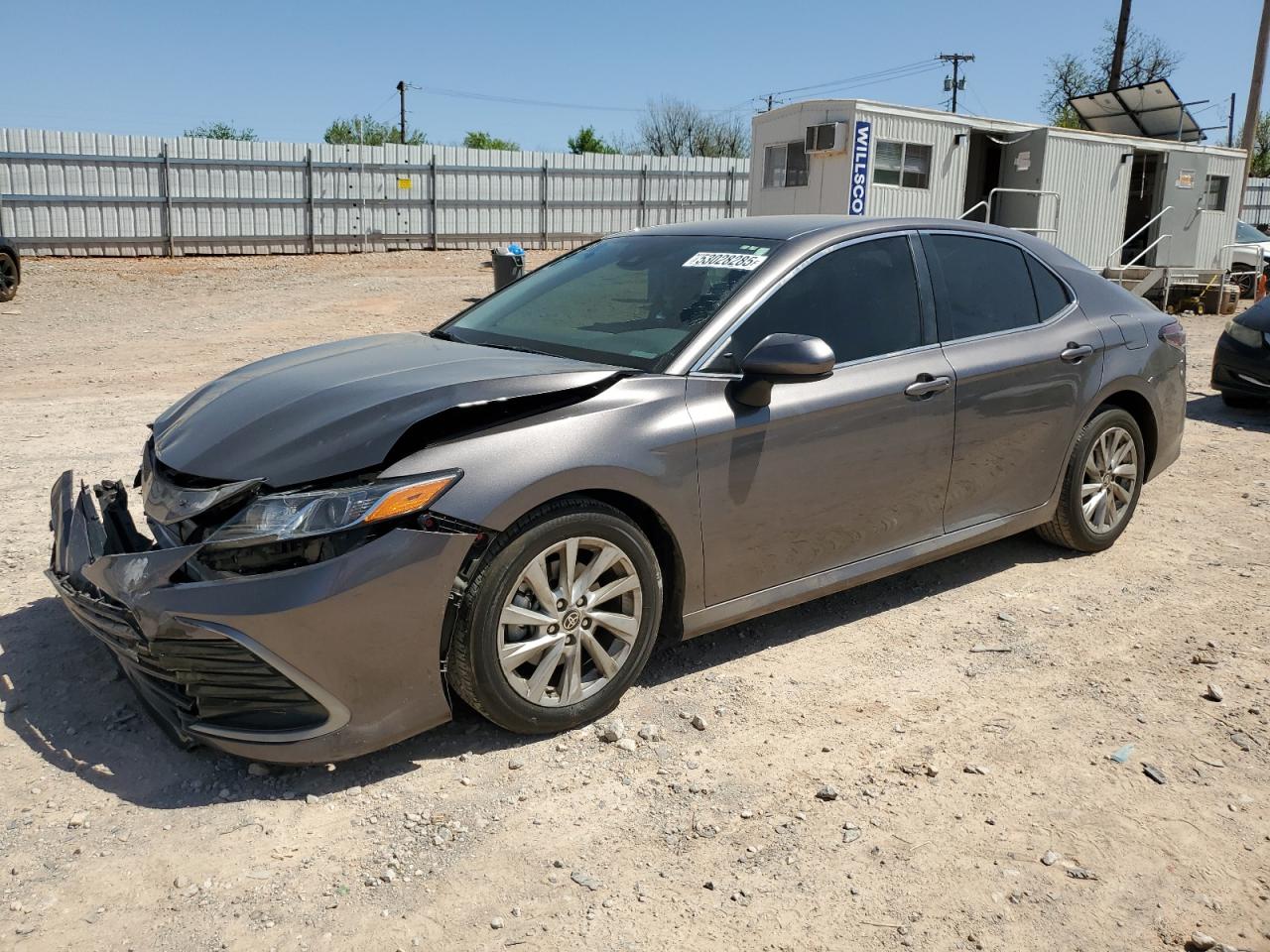 TOYOTA CAMRY LE