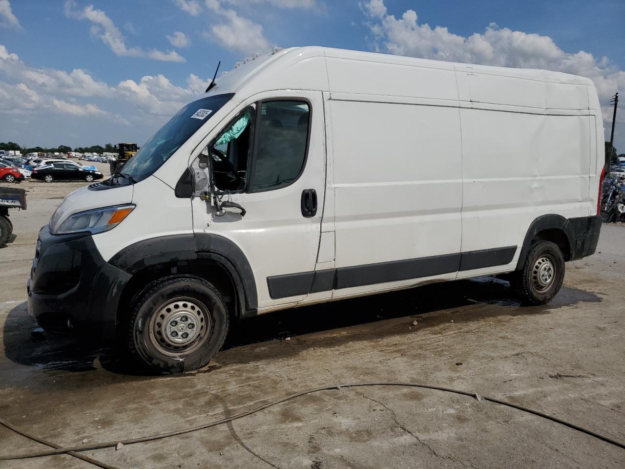 RAM PROMASTER 2500 HIGH