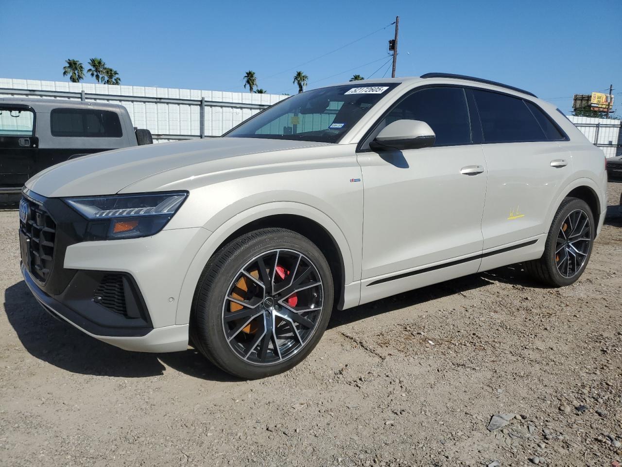 AUDI Q8 PREMIUM PLUS S-LINE