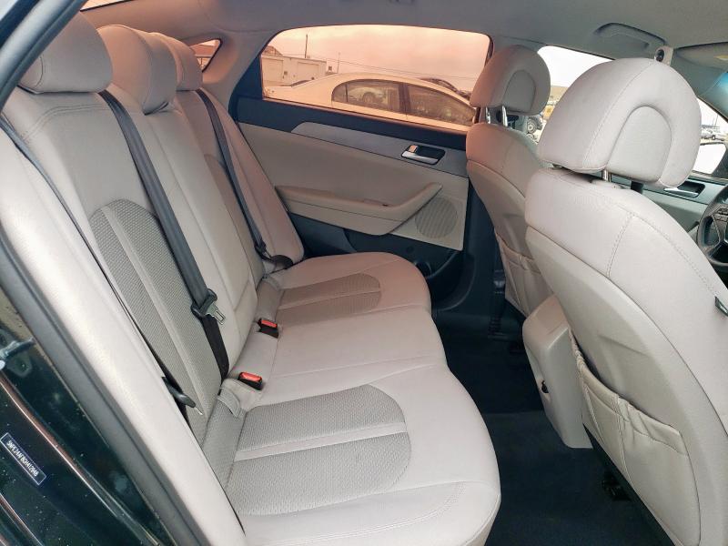 2016 HYUNDAI SONATA SE 5NPE24AF8GH412948
