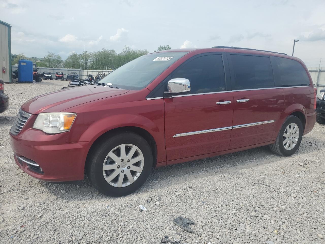 CHRYSLER TOWN & COUNTRY TOURING L