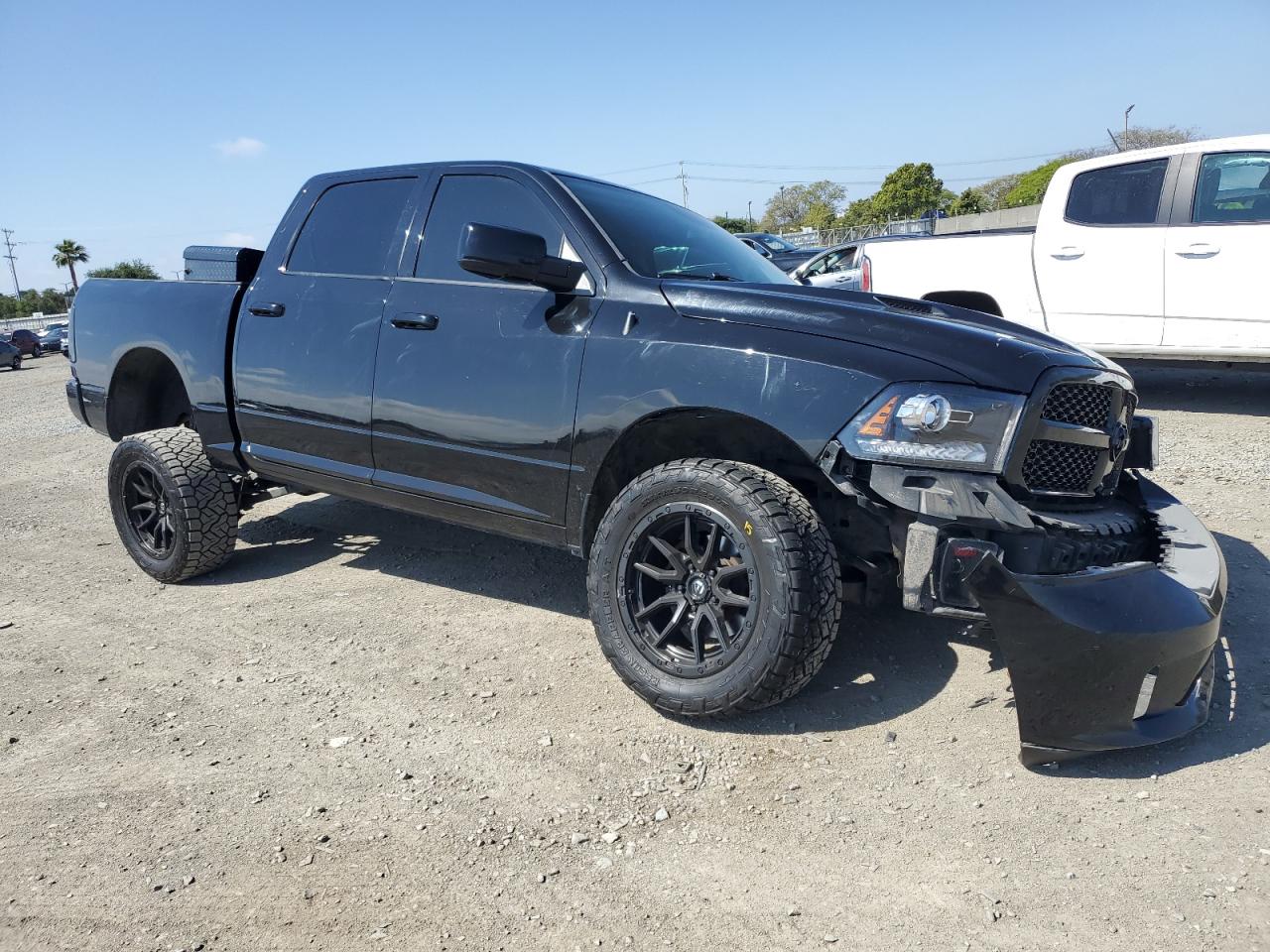 RAM 1500 SPORT