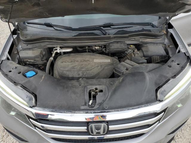 2017 HONDA PILOT TOUR - 5FNYF6H92HB006855