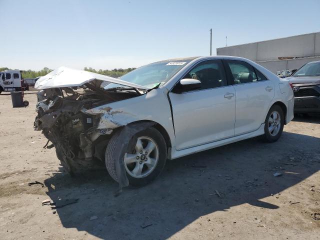 TOYOTA CAMRY BASE