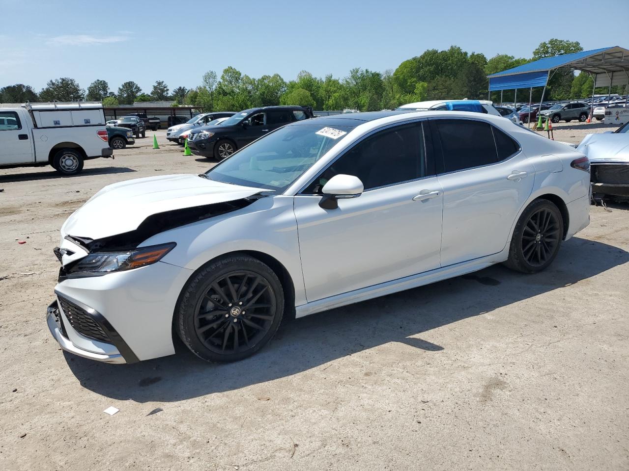 TOYOTA CAMRY XSE