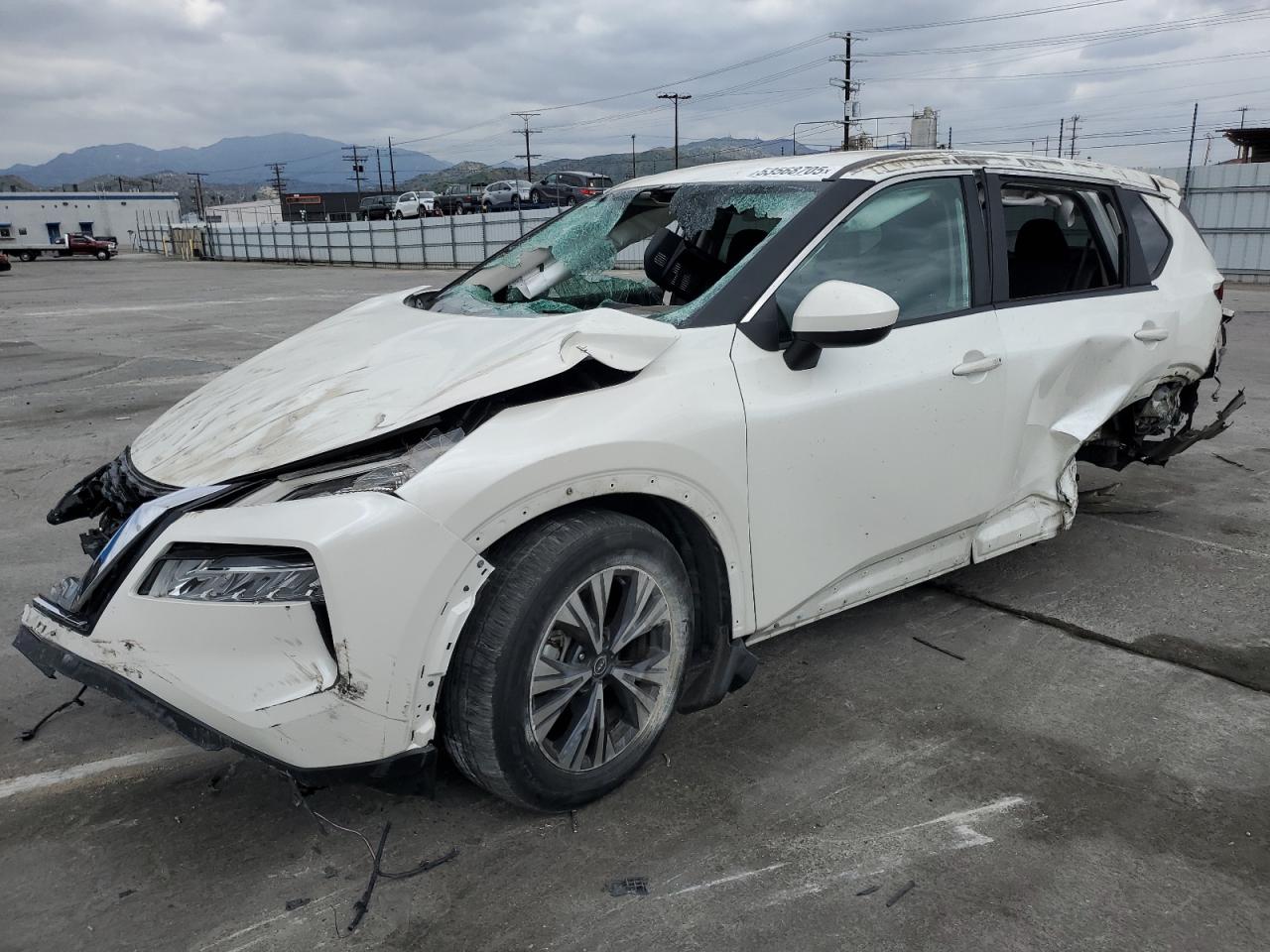 NISSAN ROGUE SV