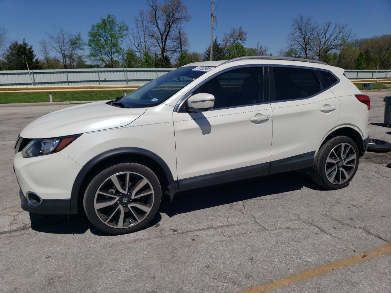NISSAN ROGUE SPORT S