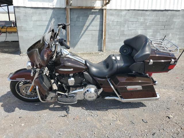 2011 HARLEY-DAVIDSON FLHTK 1HD1KEM12BB627741