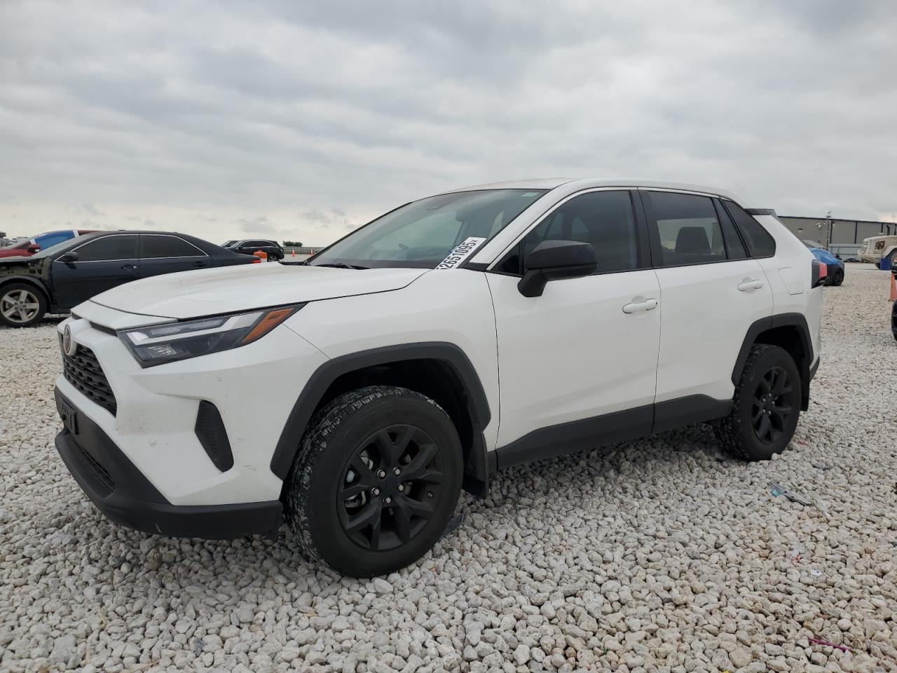 TOYOTA RAV4 LE