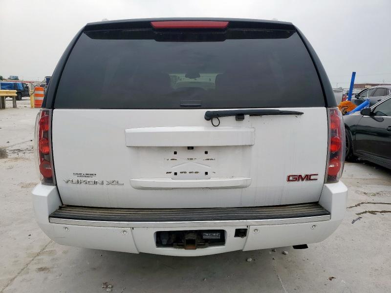 2013 GMC YUKON XL D - 1GKS2MEF1DR255057