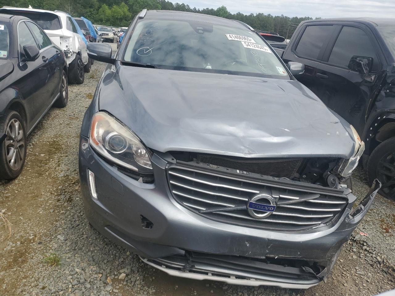 VOLVO XC60 T5 INSCRIPTION