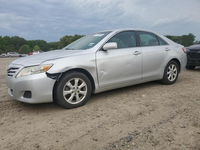 TOYOTA CAMRY BASE