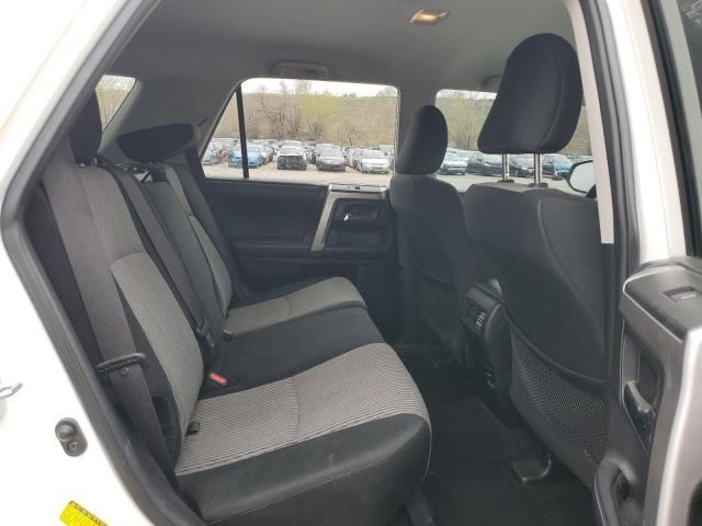 2018 TOYOTA 4RUNNER SR - JTEBU5JR6J5482948