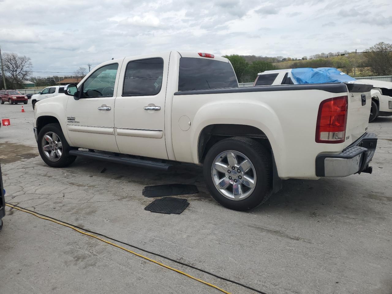 GMC SIERRA C1500 SLE