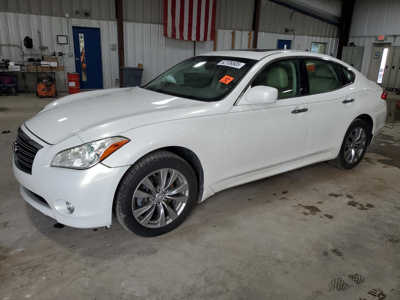 INFINITI M37 X