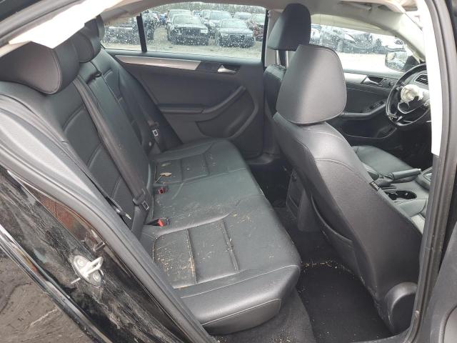2015 VOLKSWAGEN JETTA SE - 3VWD17AJ4FM324490