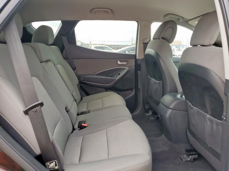 2018 HYUNDAI SANTA FE S 5NMZT3LB9JH076444