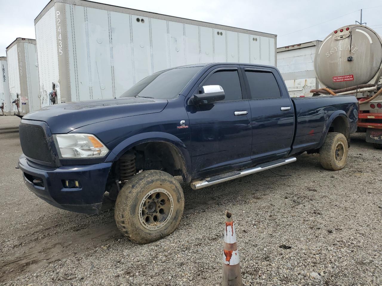 DODGE RAM 3500 LARAMIE
