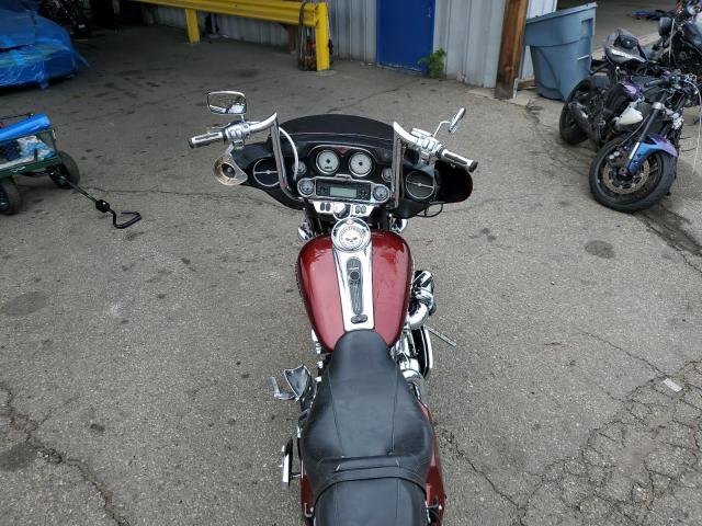 2010 HARLEY-DAVIDSON FLHX - 1HD1KB418AB662104