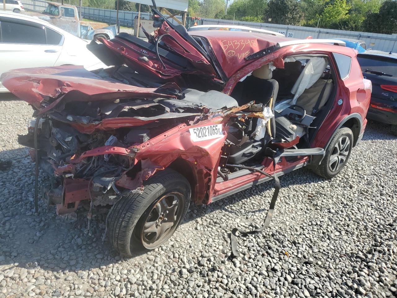 TOYOTA RAV4 LE