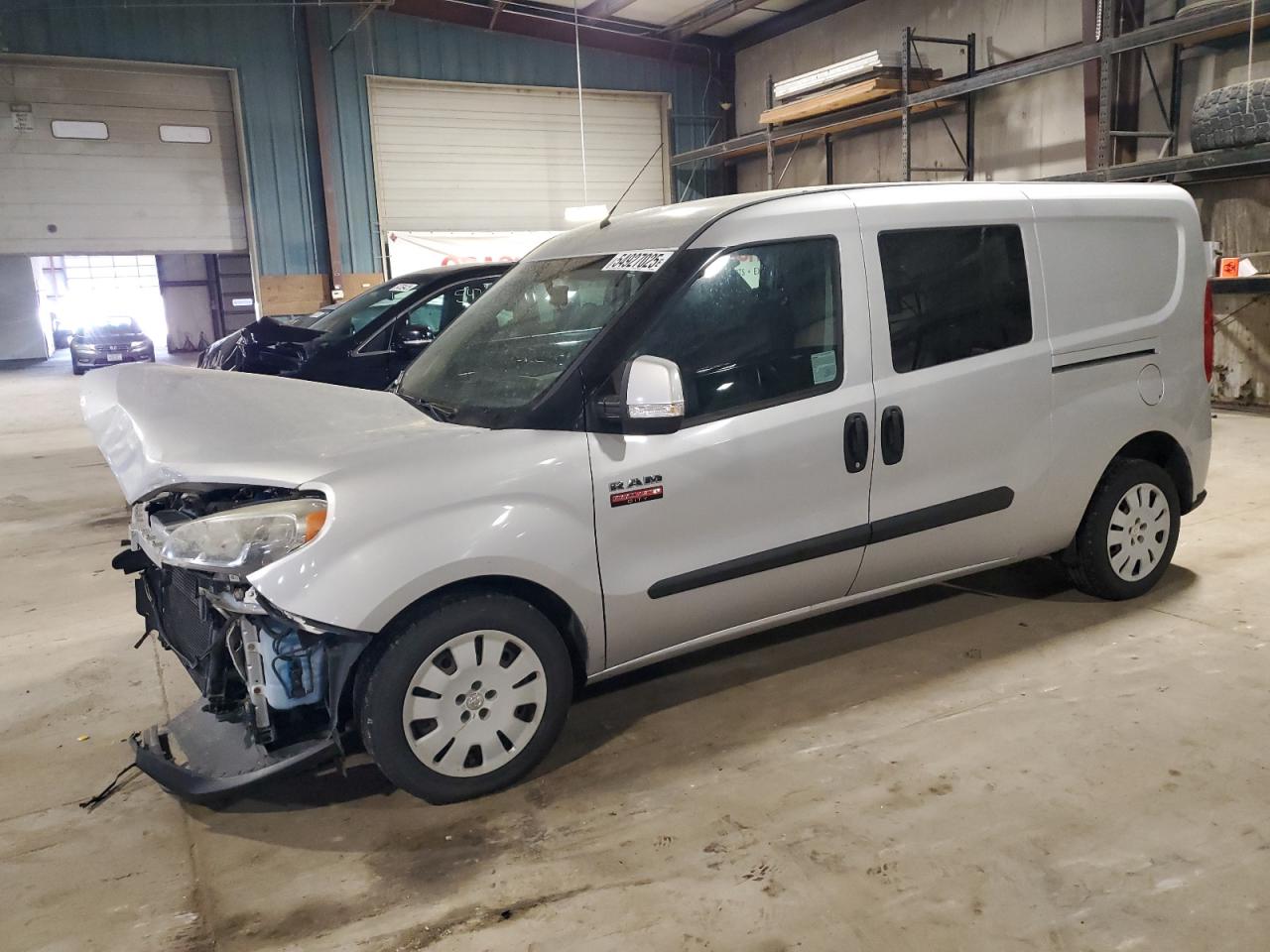 RAM PROMASTER SLT