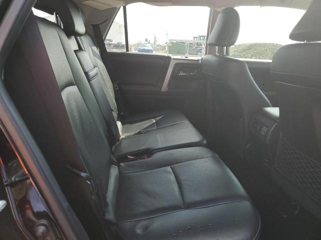 2018 TOYOTA 4RUNNER SR JTEBU5JR7J5540002