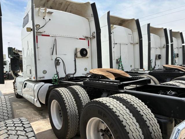 KENWORTH CONSTRUCTI 2012 white tractor diesel 1XKAD49X0CJ332653 photo #4