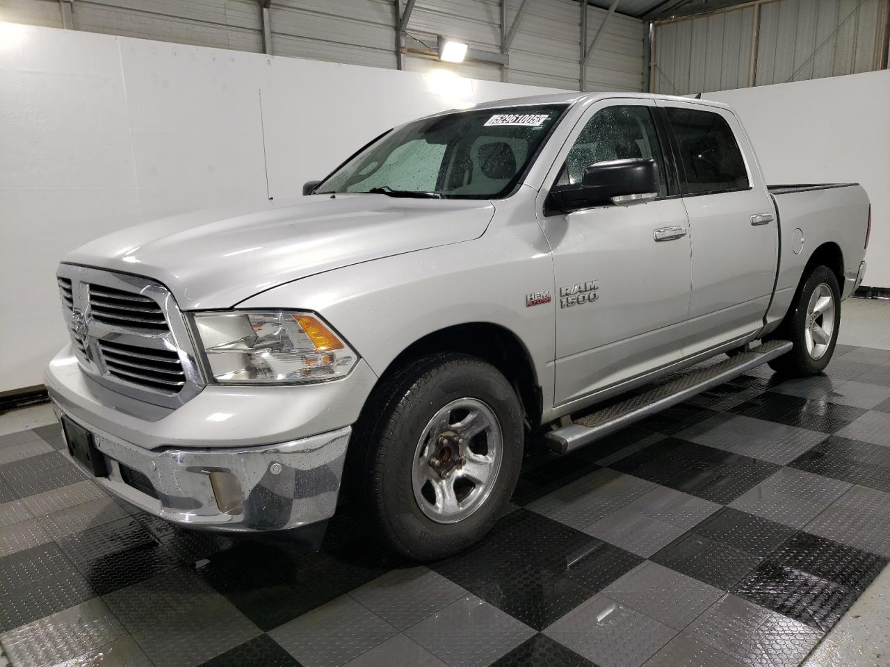 RAM 1500 SLT