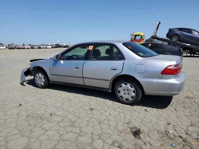 HONDA ACCORD LX 1998 silver  gas 1HGCG564XWA104659 photo #3