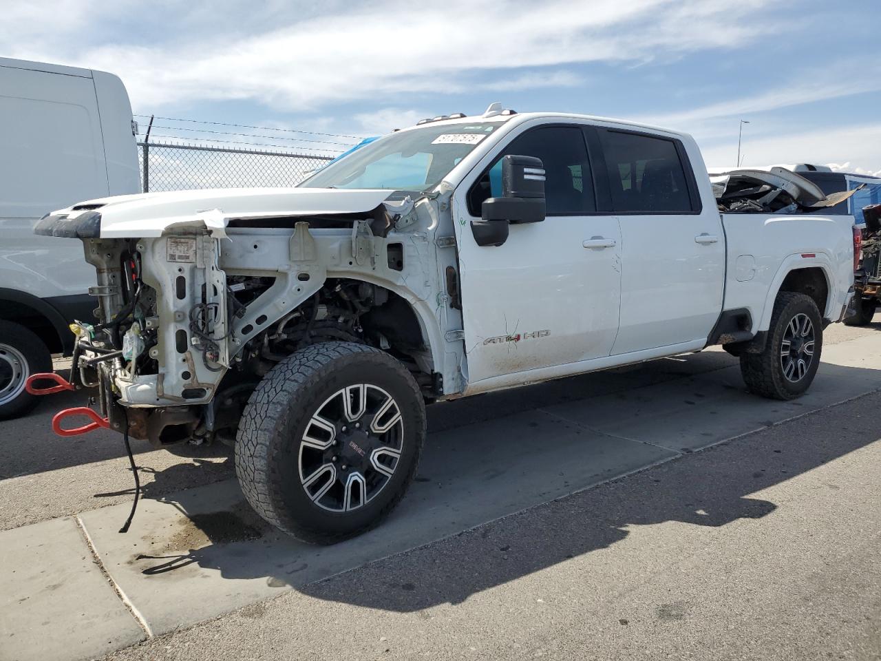 GMC SIERRA K2500 AT4