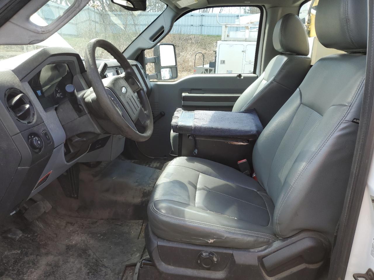 FORD F-450 SUPER DUTY