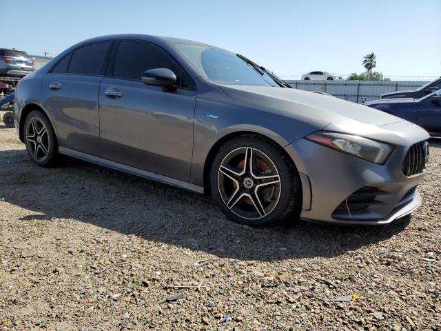 Vin: wdd3g4eb9kw000899, lot: 52463325, mercedes-benz a-class 220 20194