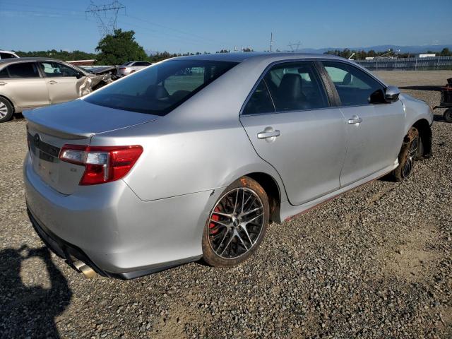 Vin: 4t1bf1fk7eu832839, lot: 52775145, toyota camry l 20143