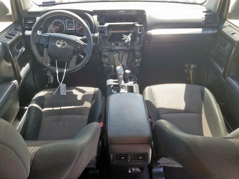 2021 TOYOTA 4RUNNER SR - JTEPU5JR0M5923662