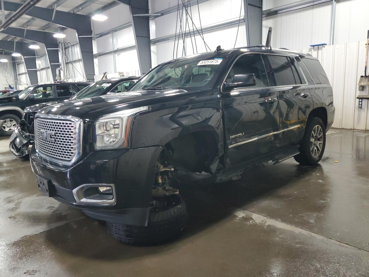 GMC YUKON DENALI