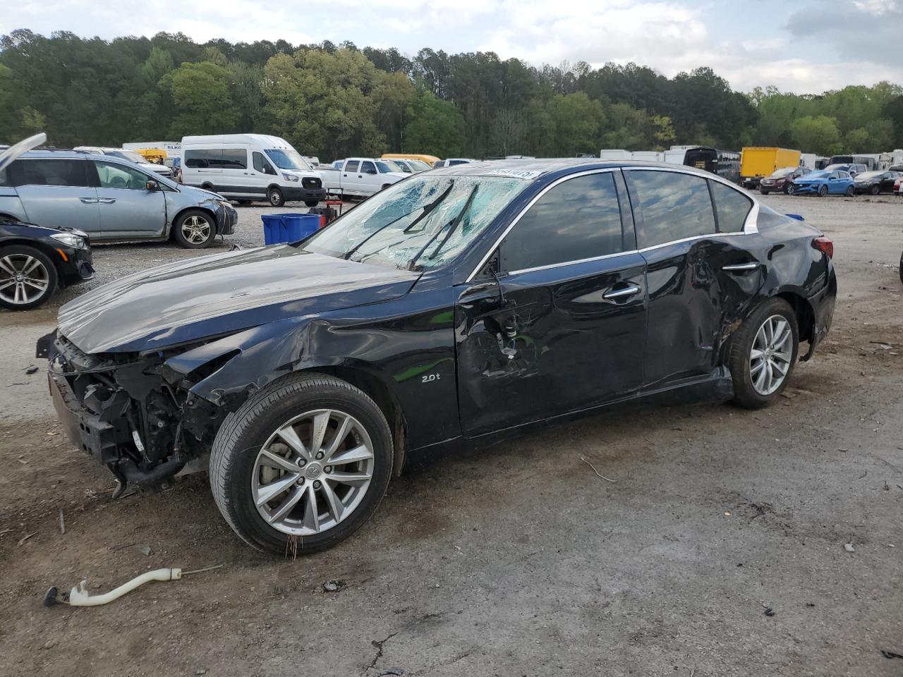 INFINITI Q50 PURE