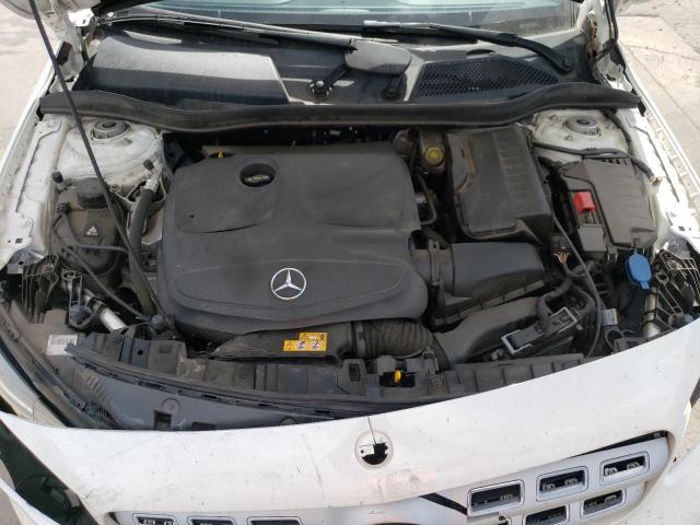 2019 MERCEDES-BENZ GLA 250 4M - WDCTG4GB2KJ581662