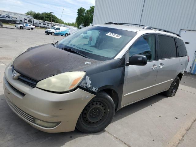 TOYOTA SIENNA CE