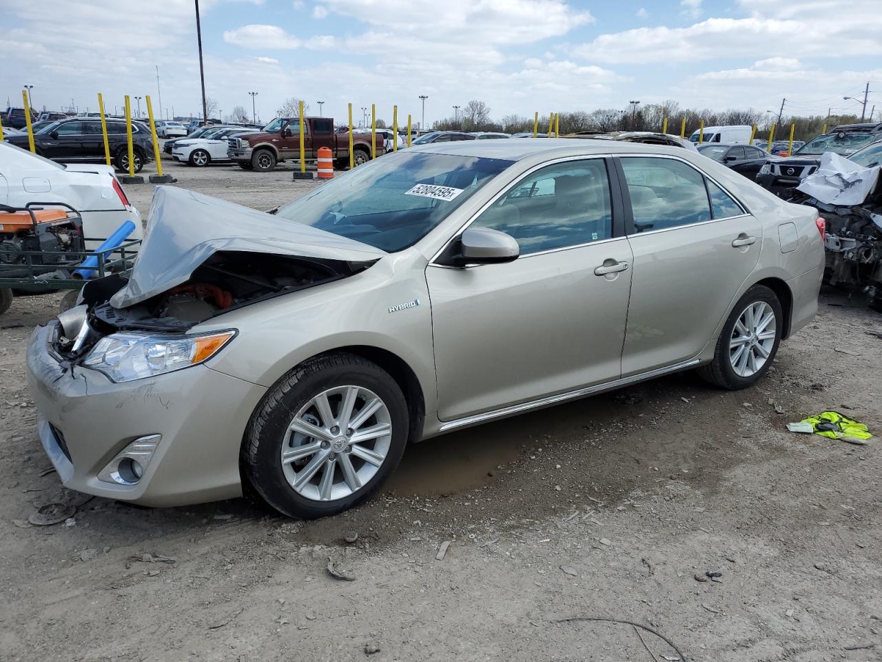 TOYOTA CAMRY HYBRID