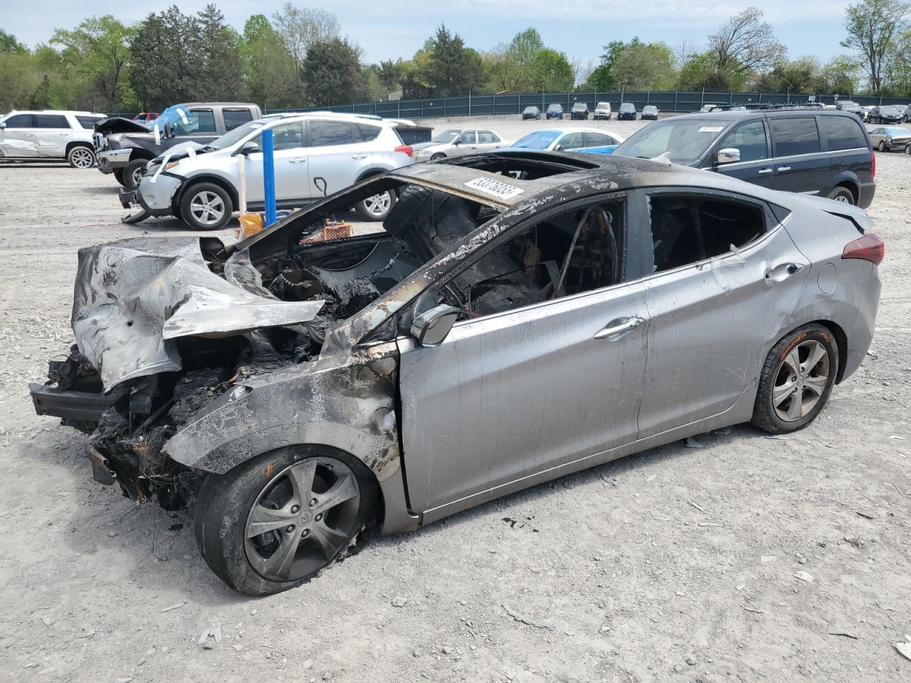 HYUNDAI ELANTRA SE