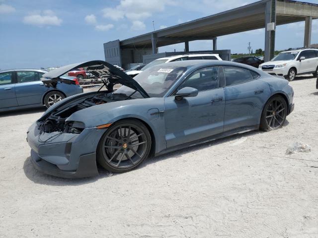 PORSCHE TAYCAN TUR
