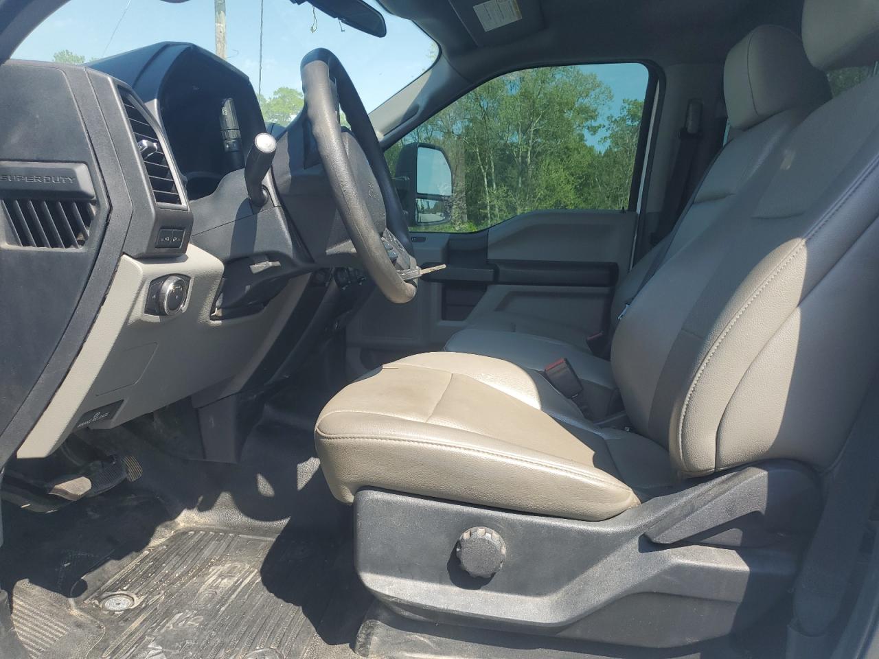 FORD F-450 SUPER DUTY