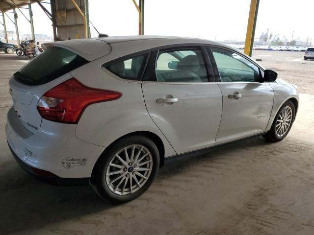 FORD FOCUS BEV 2014 white hatchbac electric 1FADP3R41EL306186 photo #4