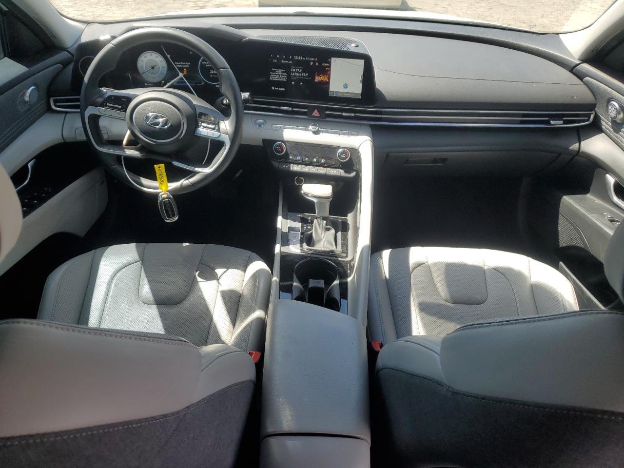 HYUNDAI ELANTRA LIMITED